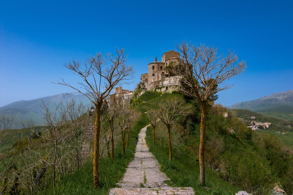  Incontro aperitivo con scrittori e scrittrici delle Madonie
